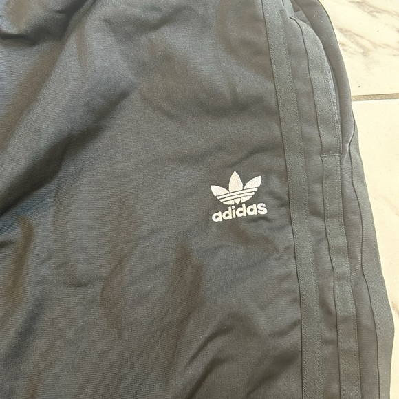 Women’s Adidas laced Midi Skirt size small - Picture 3 of 5